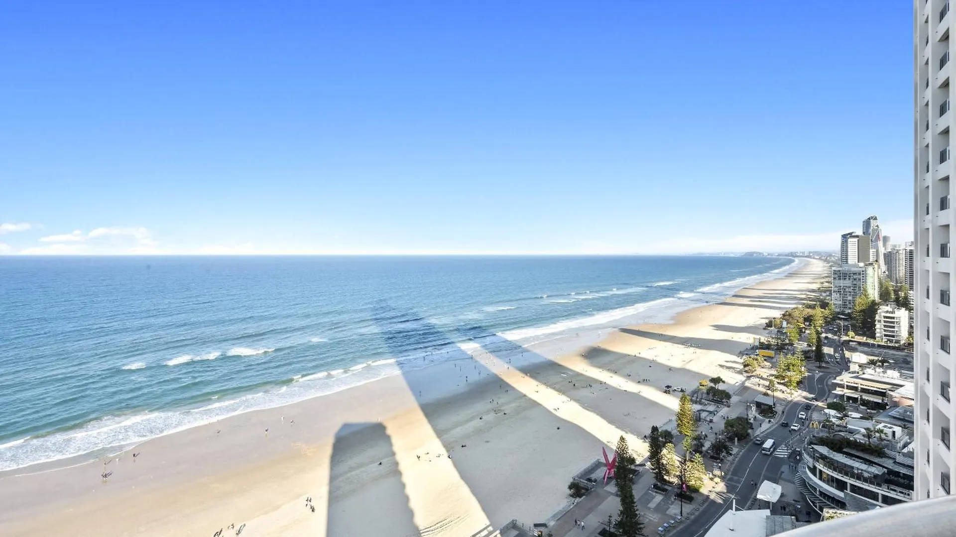 Step Back In Time In This Retro Chic 3 Bedroom Penthouse At Zenith - Q Stay Gold Coast Apartamento